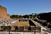 Villa Adriana - Edificio con criptoportico e peschiera 